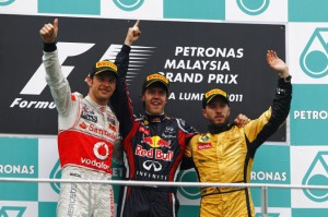 Malaysia GP Formel 1 2011 Siegerehrung, Jenson Button, Sebastian Vettel, Nick Heidfeld 